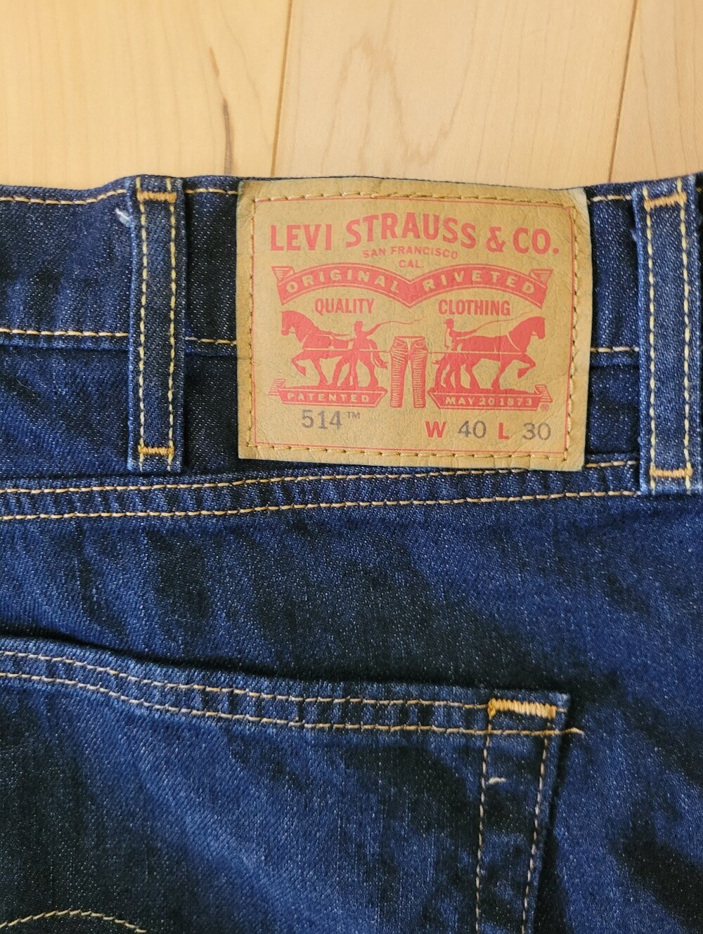 Levi's 514 men's size 40 straight leg blue jeans - Picture 5 of 6